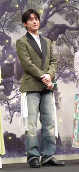 �f��w�N�X�m�L�̔Ԑl�x������I���ʉ�䂠�����ɓo�d������������ (C)ORICON NewS inc. 