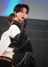 ���j�h���}�wDREAM STAGE�x���씭�\��ɓo�d����TORINNER �iC�jORICON NewS inc. 