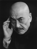 �w�L�b�Z��!�x�M���̋`���E�֓����O���𖛐ԙZ�u�ق�̐��b�̏o�Ԃ����A�֓����O�ƌ����΁A�傢�ɖ��͓I���v 