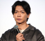 �L�g�̕� ����ŃA�h���u��́w�ʔ����18�l�x ������f�`�f��w��������l�Ɖ��c�����`��������l�p���֍s���`�x�ő���f�O��ՃC�x���g�ɓo�d�����}�a�J�����u���[�E��c�N���X�^�� (C)ORICON NewS inc. 