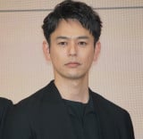 �f��w�l�͂Ȃ����u���^�[�������̂��x�����񍐉�ɏo�Ȃ����ȕv�ؑ� (C)ORICON NewS inc. 