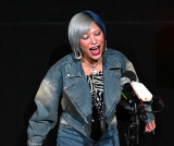 �f��w�t�@�C�u�E�i�C�c�E�A�b�g�E�t���f�B�[�Y2�x�t�@���i�C�g���ʉ�ɓo�ꂵ�ρ[�Ă��[�����E�M�q (C)ORICON NewS inc. 