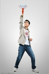 �w�E���g���}���I���K�x�z�V�~ �R�E�Z�C���̋g�c���o 