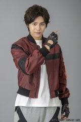 �w���F���Y���M���o�� �C���t�B�j�e�B�x���c���� 