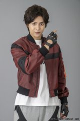 �w���F���Y���M���o�� �C���t�B�j�e�B�x���c���� 