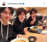 ����E�l�u�F�B�ƃ��[���������Ă����v(�ʐ^�̓C���X�^�O���� @sanohayato_milk ���) 