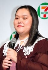 �Z�u���]�C���u���E�W���p���V�X�C�[�c���\��ɓo�d�����ڂ�m�E�c�Ӓq��(C)ORICON NewS inc. 