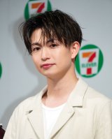 �Z�u���]�C���u���E�W���p���V�X�C�[�c���\��ɓo�d�����j�[�i (C)ORICON NewS inc. 