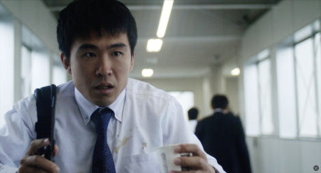 �s�^�ȃX�[�c�𒅂��j�i����j���f��w�߂���x3��6�����S���������J�iC�j�������CHAMP ASIA 