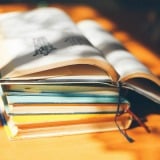 ���̏o�Ŏs�ꂪ����1���~���� 2025�N�o�Ŏs��A4�N�A���}�C�i�X 