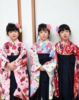 �V�N�̗l�q�B������O���A�����A����/�݂S�}(@_325_clover_)�� 