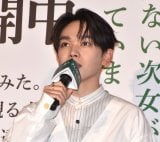 �f��w�N�X�m�L�̔Ԑl�x���J�������䂠�����ɓo�d�����{������ (C)ORICON NewS inc. 