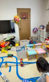 �����̋��ɒǂ�����Ă��܂��������q����/�ׂт���琬������(@bebi_mon_ikuji)�� 