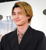 �ʐ^�W�wECHOES�i�G�R�[�Y�j�x�i���~�Ɂj�̊��s�L�O�C�x���g�O��މ�ɓo�d�����{�c���� �iC�jORICON NewS inc. 