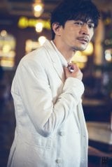 �Óc�����Y54�΁A���D����30���N �L�O�t�H�g�u�b�N3������!���P�ŃW���J���^�ցc��s�J�b�g���J 