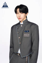 �wPRODUCE 101 JAPAN �V���E �x���K�����_�c�i��(C)PRODUCE 101 JAPAN 