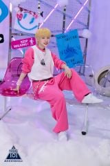 �wPRODUCE 101 JAPAN �V���E �x���K���̐󍁍F���Y(C)PRODUCE 101 JAPAN 