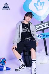 �wPRODUCE 101 JAPAN �V���E �x���K���̖��J�ɍ�(C)PRODUCE 101 JAPAN 