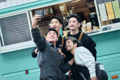 Netflix���A���e�B�V���[�Y�u�{�[�C�t�����h�v�V�[�Y��2 �iC�jNetflix 