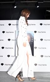 �T�؍�46�~�V���g2nd�ʐ^�W�w�����Ȋo��x�����L�O�L�҉�ɓo�d�����~�V���g (C)ORICON NewS inc. 