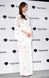 �T�؍�46�~�V���g2nd�ʐ^�W�w�����Ȋo��x�����L�O�L�҉�ɓo�d�����~�V���g (C)ORICON NewS inc. 