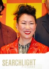 �f��w�����^���E�t�@�~���[�x�u���ǂ��������v���W�F�N�g�v�`�����e�B�[���ʉ�䂠�����ɓo�d����HIKARI�ē� (C)ORICON NewS inc. 