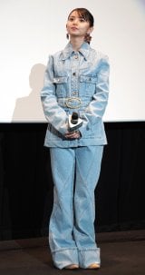 �f��w�N�X�m�L�̔Ԑl�x���J�L�O���䂠�����ɓo�d�����V���� (C)ORICON NewS inc. 