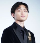 �f��w����x���䂠�����ɓo�d�������R�ċM (C)ORICON NewS inc. 