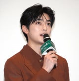 �f��w�N�X�m�L�̔Ԑl�x���J�L�O���䂠�����ɓo�d������������ (C)ORICON NewS inc. 