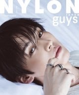 �wNYLON JAPAN�x4����(�J�G����)�̃_�u���J�o�[������Stray Kids���m(C)NYLON JAPAN 