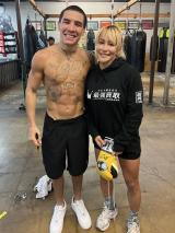 �I�[�X�g�����A�Ńv���{�N�T�[�f�r���[����R�{���J 