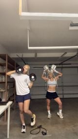 �I�[�X�g�����A�Ńv���{�N�T�[�f�r���[����R�{���J�ƁA�T�|�[�g���閺�̎R�{�~�[�A 