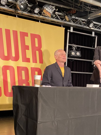 �^���[���R�[�h�a�J�X�ŃT�C������J�Â����t���[ 