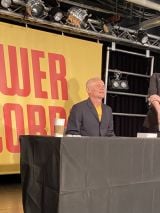 �^���[���R�[�h�a�J�X�ŃT�C������J�Â����t���[ 