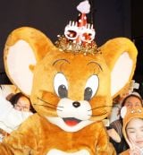 �g���ƃW�F���[ �o�[�X�f�[�L�O�t�@���C�x���g�ɓo�d�����W�F���[ (C)ORICON NewS inc. 