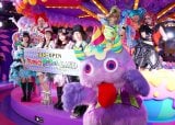 �wKAWAII MONSTER LAND -HARAJUKU-�x�I�[�v�j���O�Z�����j�[�̖͗l (C)ORICON NewS inc. 