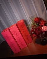 �gSHARE THE LOVE�h �R���N�V�����̖͗l 