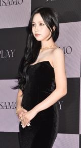 �uMISAMO 1st Listening Party �wPLAY�x�v�ɓo�ꂵ��MISAMO��MINA(C)ORICON NewS inc. 