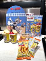 �w�g���ƃW�F���[ �o�[�X�f�[�L�O�t�@���C�x���g�x�ɂĂ���I�ڂ��ꂽ�R���{���i (C)ORICON NewS inc. 