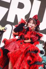 �w���j�t!���C�u 2026�x�ɏo������FRUIT ZIPPER�E�����V�� 