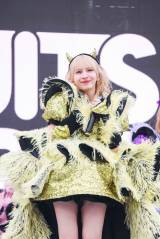 �w���j�t!���C�u 2026�x�ɏo������FRUIT ZIPPER�E�����m�G�� 