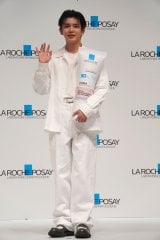 �u�����b�V���|�[�g�[���A�b�vUV�A���o�T�_�[�A�C���\��v�ɓo�d�����Ȃɂ�j�q�E�������m (C)ORICON NewS inc. 