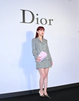 �u�f�B�I�[�� �o���u�[ �p�r���I���v�I�[�v���C�x���g�ɗ��ꂵ���A�C�i�E�W�E�G���h (C)ORICON NewS inc. 