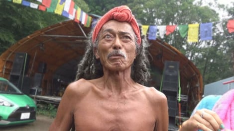 �ِF�h�L�������^���[�w�n�[�g�t�����[���h�x�iC�jCBC�e���r 