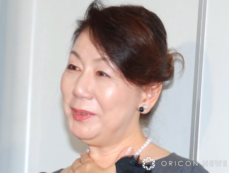 �������I�q�iC�jORICON NewS inc.�@��2012�N�B�e 