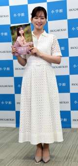 �w�F�����q�ʐ^�W grazing�x�����L�O�v���X��މ�ɓo�d�����F�����q (C)ORICON NewS inc. 