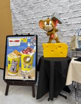 �w�^���[�Y�R�[�q�[ 2���̐V���i���\��x�̖͗l (C)ORICON NewS inc. 