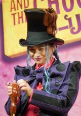 �~���[�W�J���w�`���[���[�ƃ`���R���[�g�H��x���씭�\�L�҉�ɓo�d�������{���� �iC�jORICON NewS inc. 