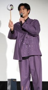 �e���r�A�j���w�򉮂̂ЂƂ育�Ɓx��1���U��Ԃ��f��ɓo�d������ˍ��� (C)ORICON NewS inc. 