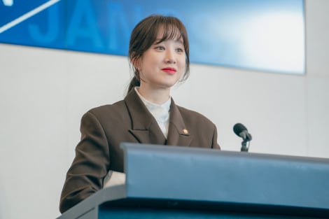 �w�٘_���͂��߂܂��B�x�iC�j2025 Disney and its related entities 